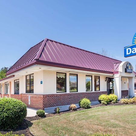 Days Inn By Wyndham Dover Downtown Exterior foto